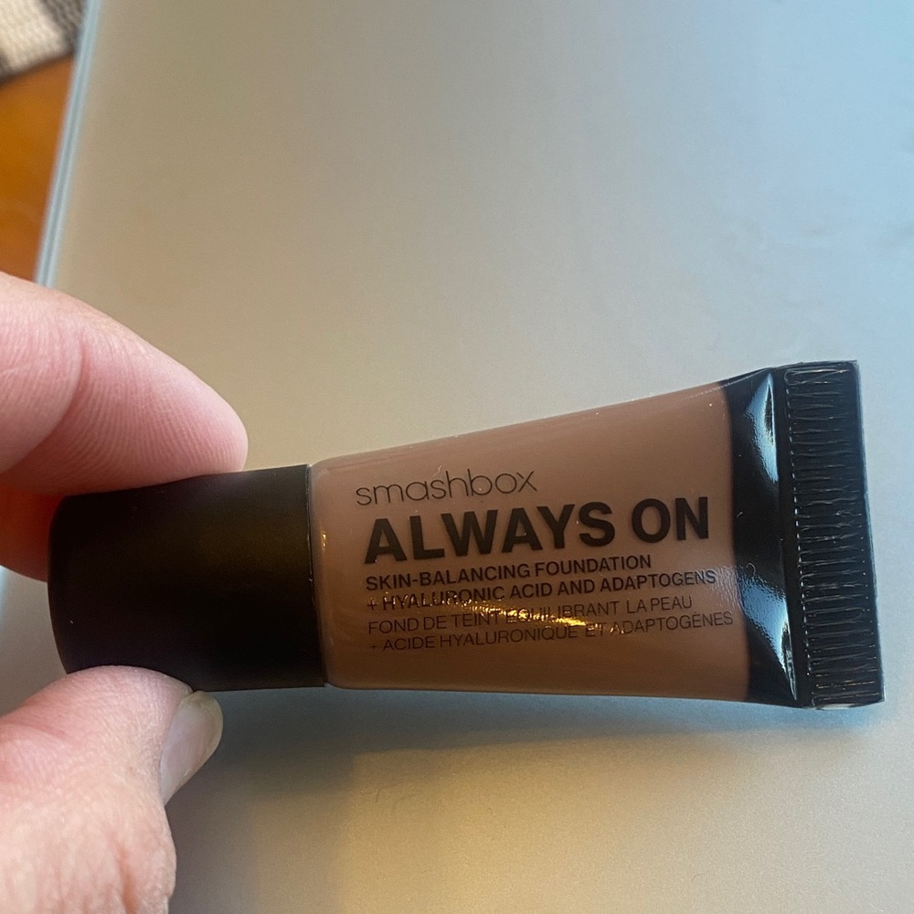 Smashbox Always On Foundation - shade T20-N travel size